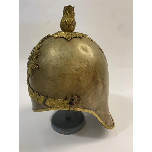 692 - A ROYAL BERKSHIRE YEOMANRY CAVALRY HELMET. A late 19th or early 20th century Royal Berkshire Yeomanr... 