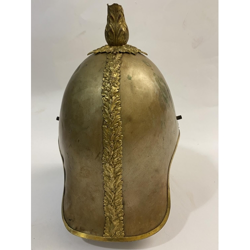 692 - A ROYAL BERKSHIRE YEOMANRY CAVALRY HELMET. A late 19th or early 20th century Royal Berkshire Yeomanr... 