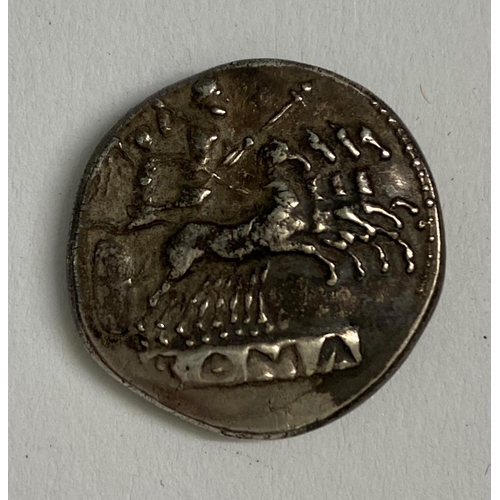 943 - A ROMAN REPUBLIC PERIOD SILVER DENARIUS. Roman Republic silver denarius, obverse with a figure possi... 