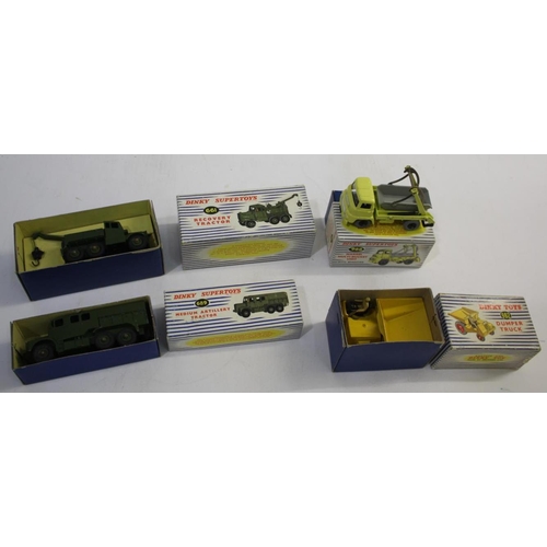 1513 - DINKY SUPERTOYS boxed models including 689 Medium Artillery Tractor, 661 Recovery Tractor, 966 Marre... 