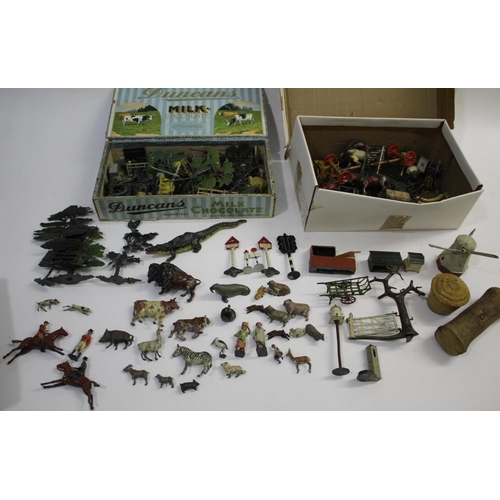 1552 - LEAD FARM ANIMALS, FIGURES & ACCESSORIES a large mixed lot including a variety of domestic farm anim... 