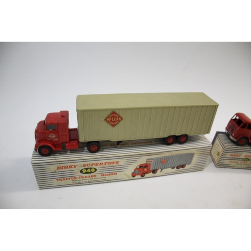 1554 - DINKY TOYS - FODEN a boxed 905 Foden Flat Truck with chains (red cab and grey flatbed), and boxed 94... 