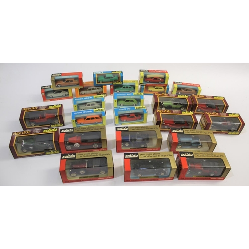 1571 - SOLIDO BOXED CARS 24 boxed cars, including 6 Age d'or vintage models (140 Panhard, 136 Bugatti, 46 R... 