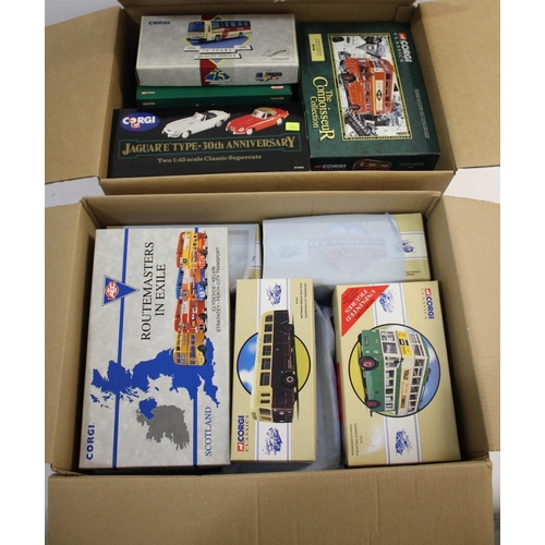 1625A - CORGI BOXED BUSES 2 boxes with approx 36 boxed buses, including Corgi Classics, Corgi Buses in Brita... 