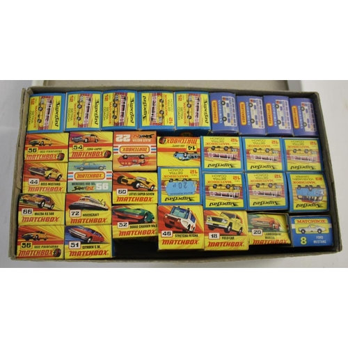 1641 - MATCHBOX SUPERFAST BOXED CARS & BUSES 32 boxed cars and buses including 8 Ford Mustang (white body a... 