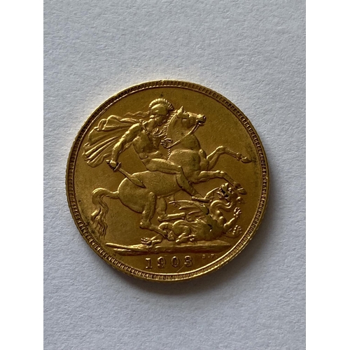 1297 - AN EDWARD VII SOVEREIGN.An Edward VII Sovereign dated 1903.