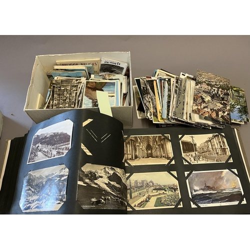 118 - POSTCARD ALBUM & LOOSE POSTCARDS an album with varied content including GB and foreign cards, Jasper... 