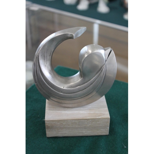 759 - FRANTA BELSKY (1921-2000) - TWO NICKEL BRONZE SCULPTURES including an abstract interlocking sculptur... 