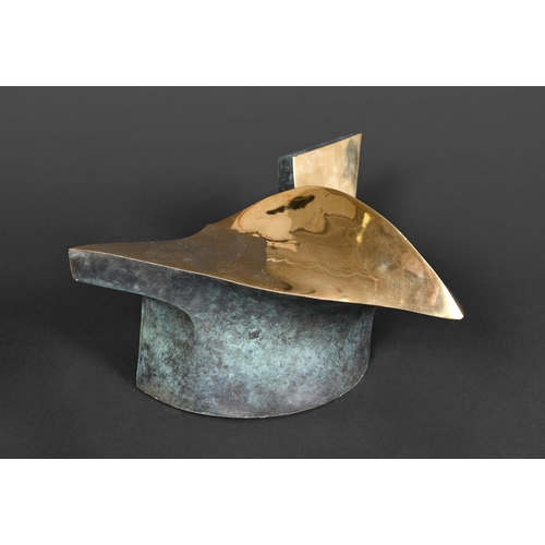 760 - ABSTRACT BRONZE SCULPTURE a polished bronze abstract sculpture of curving shape, with a verdigris lo... 