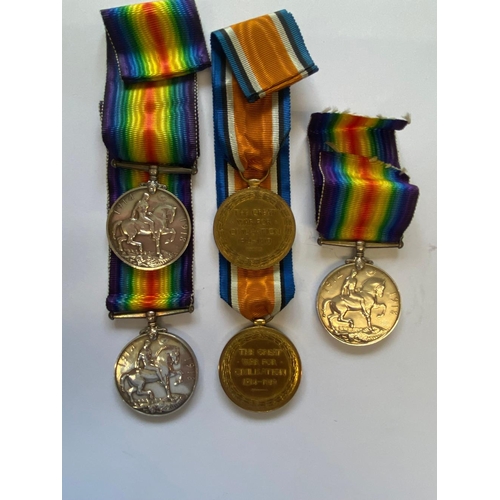 122 - FIRST WORLD WAR MEDALS TO THE IRELAND FAMILY. A Great War Pair comprising War Medal and Victory Meda... 