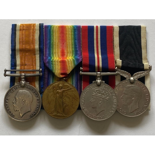 143 - A FIRST AND SECOND WORLD WAR GROUP OF FOUR TO THE NEW ZEALAND EXPEDITIONARY FORCE. A group of four c... 