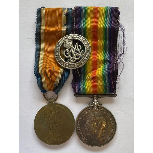 195 - A FIRST WORLD WAR PAIR AND SILVER WAR BADGE TO THE DEVON REGIMENT. A Great War Pair comprising War M... 