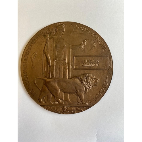 243 - A FIRST WORLD WAR PAIR AND PLAQUE TO THE LIVERPOOL REGIMENT. A Great War pair comprising War Medal a... 