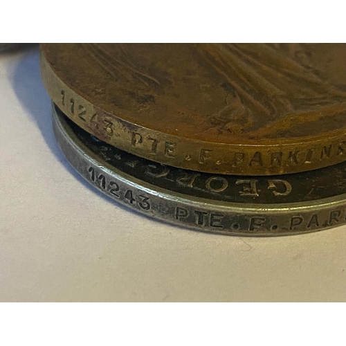 285 - A FIRST WORLD WAR PAIR AND PLAQUE TO THE KING'S OWN SCOTTISH BORDERERS. A Great War pair comprising ... 