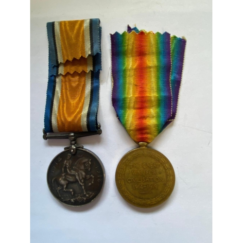 289 - A FIRST WORLD WAR PAIR AND MEMORIAL PLAQUE TO THE CHESHIRE BANTAMS. A Great War comprising War Medal... 