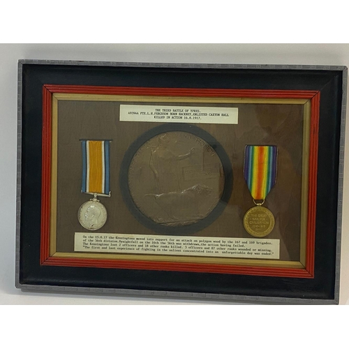 313 - A FIRST WORLD WAR PAIR AND MEMORIAL PLAQUE TO A CASUALTY AT THE THE THIRD BATTLE OF YPRES FROM THE K... 