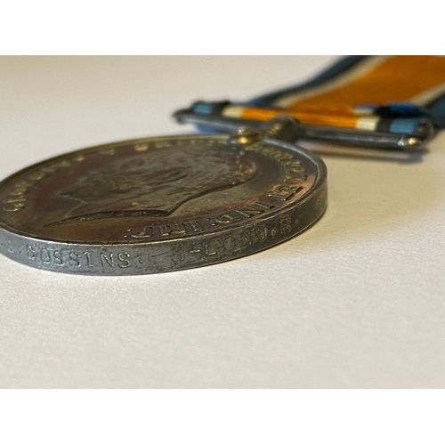 550 - A FIRST WORLD WAR PAIR AND MEMORIAL PLAQUE TO THE LONDON REGIMENT. A Great War Pair comprising War M... 