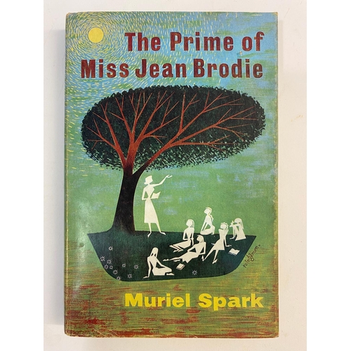 210 - MURIEL SPARK. The Prime of Miss Jean Brodie, 1961. Muriel Spark. The Prime of Miss Jean Brodie, firs... 