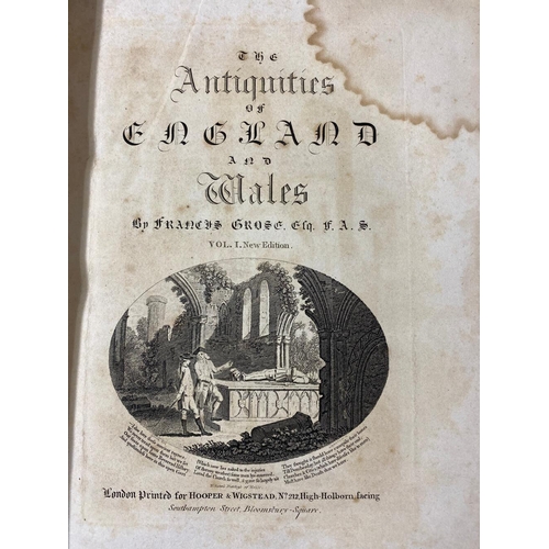 97 - FRANCIS GROSE. The Antiquities of England and Wales, 8 volumes, c.1790. Francis Grose. The Antiquiti... 