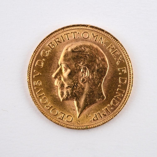 967 - A GOLD SOVEREIGN. 1931, together with a gold plated sovereign case.  **BP 22.5% inc VAT + Lot Fee of... 