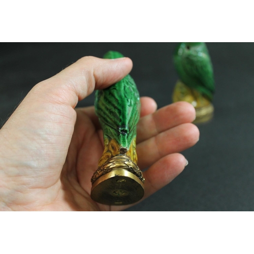 904 - PAIR OF 18THC CHINESE PORCELAIN PARROTS & ORMOLU MOUNTS. A pair of small green glazed Parrots, each ... 