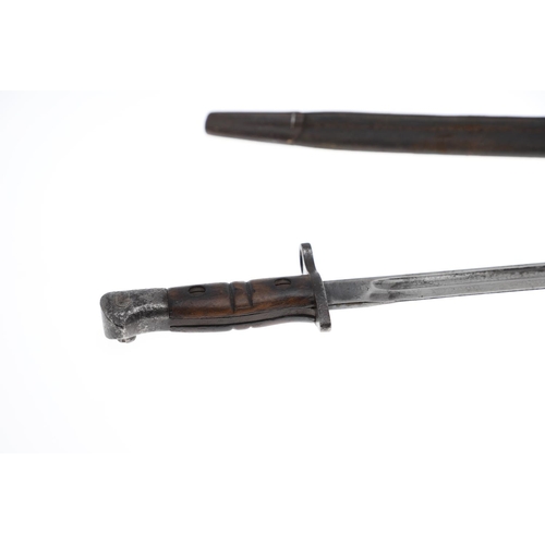 103 - A FIRST WORLD WAR BAYONET, POSSIBLY U.S. ISSUE. With a 43cm pointed, single sided fullered blade sta... 