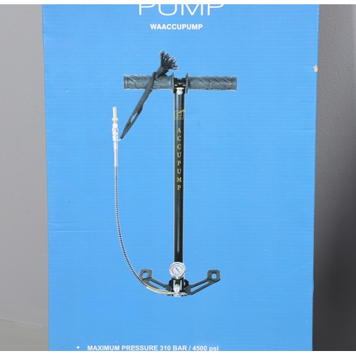 41 - A BROCOCK 'CONTOUR' 177 AIR RIFLE AND PUMP. A Brocock 'Contour' 177 PCP air rifle with sound moderat... 