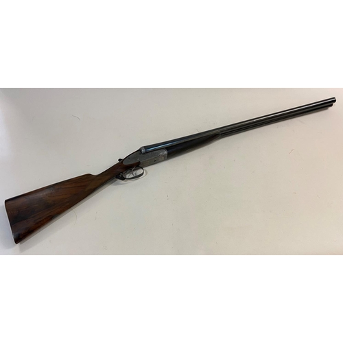 47 - A HOLLAND AND HOLLAND 12 BORE DOUBLE BARREL SHOTGUN. A fine Holland and Holland 12 Bore double barre... 