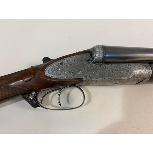 47 - A HOLLAND AND HOLLAND 12 BORE DOUBLE BARREL SHOTGUN. A fine Holland and Holland 12 Bore double barre... 