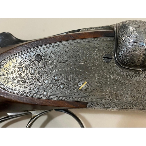 47 - A HOLLAND AND HOLLAND 12 BORE DOUBLE BARREL SHOTGUN. A fine Holland and Holland 12 Bore double barre... 