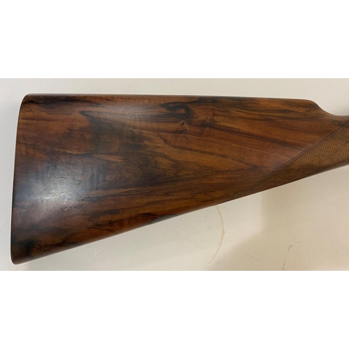 47 - A HOLLAND AND HOLLAND 12 BORE DOUBLE BARREL SHOTGUN. A fine Holland and Holland 12 Bore double barre... 