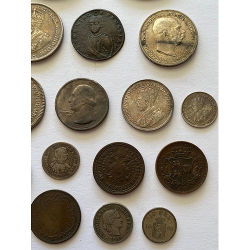 586 - TWO GEORGE V 'ROCKING HORSE' CROWNS AND A SMALL COLLECTION OF WORLD COINS. Crowns for 1892, 1935, wi... 