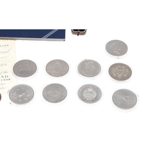 633 - A MIXED COLLECTION OF COINS AND BANKNOTES. A Whitman Folder containing Halfcrowns 1911 - 1936 and 19... 