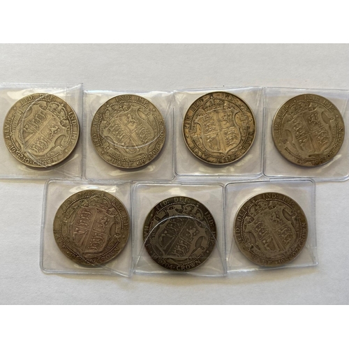 658 - EDWARD VII HALFCROWNS. Edward VII Halfcrowns, bare head, r, Reverse Crowned shield, for 1902, 1904, ... 