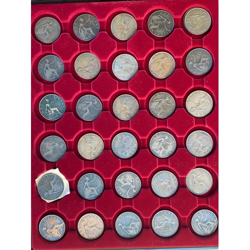 666 - A COLLECTION OF PENNIES, QUEEN VICTORIA AND LATER. Pennies for 1860 - 1869, 1870 (2), 1871-3, 1874 (... 