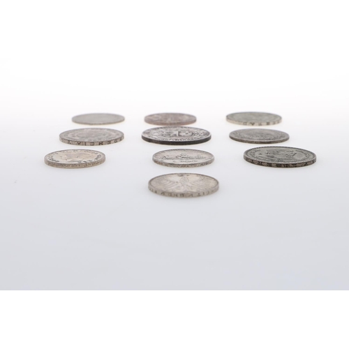 671 - A SMALL COLLECTION OF GB AND WORLD SILVER COINS TO INCLUDE A 1944 HALFCROWN. A collection of ten sil... 