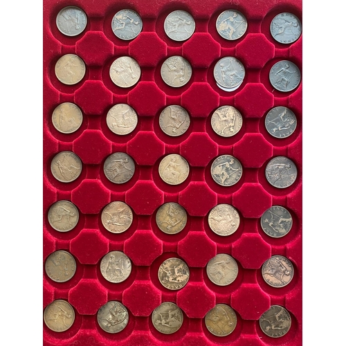 674 - AN EXTENSIVE COLLECTION OF HALF PENNIES, QUEEN VICTORIA AND LATER. Halfpennies: 1860 - 1861, 1862 (2... 