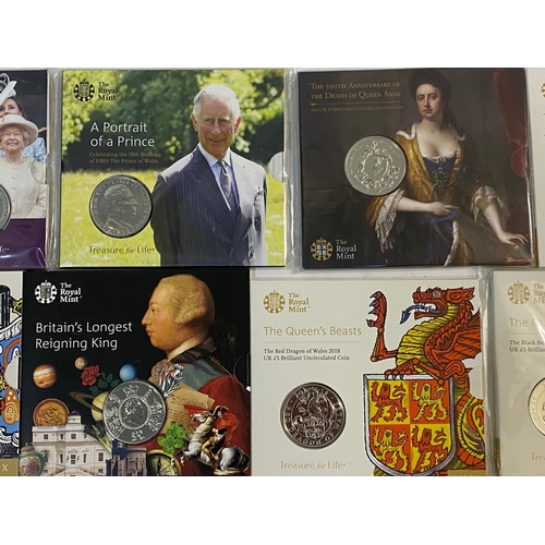 699 - A COLLECTION OF TWENTY ROYALTY THEMED ROYAL MINT PRESENTATION £5.00 COINS. A collection of Royalty t... 