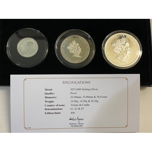 710 - A COLLECTION OF JUBILEE MINT GOLD AND SILVER PROOF COIN SETS. A collection of cased Jubilee Mint pre... 