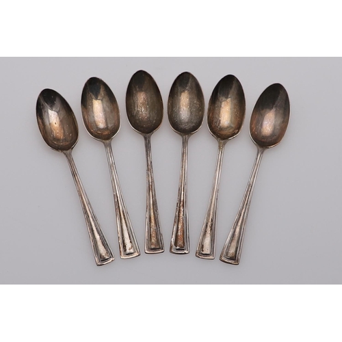 38 - MISCELLANEOUS CASED SETS:-. a reproduction Puritan spoon, a set of six tea/ coffee spoons with openw... 