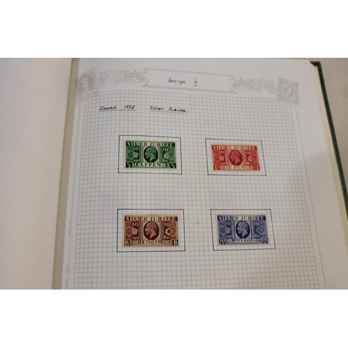 635 - GREAT BRITAIN STAMP COLLECTION. A mixed lot including an album with 19thc and 20thc used and mint st... 