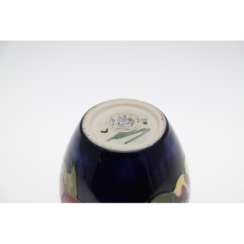 744 - MOORCROFT LIDDED GINGER JAR & BOWL - ORIGINAL PAPER LABELS. A lidded ginger jar in the Clematis desi... 