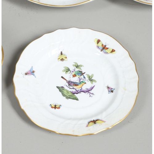 802 - HEREND TEA SERVICE - ROTHSCHILD BIRD. A Herend service in the Rothschild Bird design, each piece pai... 