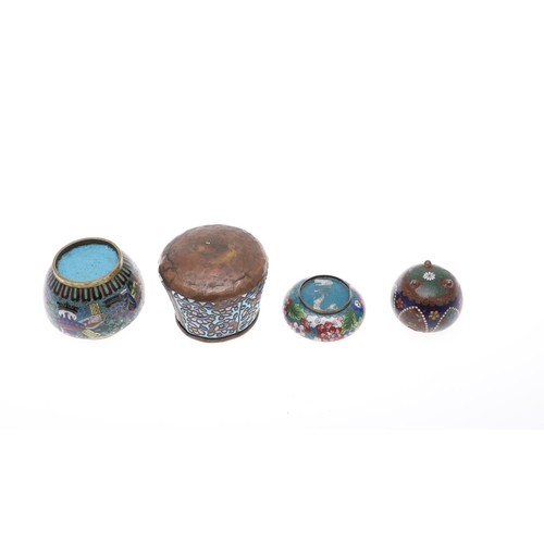 836 - COLLECTION OF JAPANESE CLOISONNE. A large mixed lot including a small pair of vases designed with fl... 