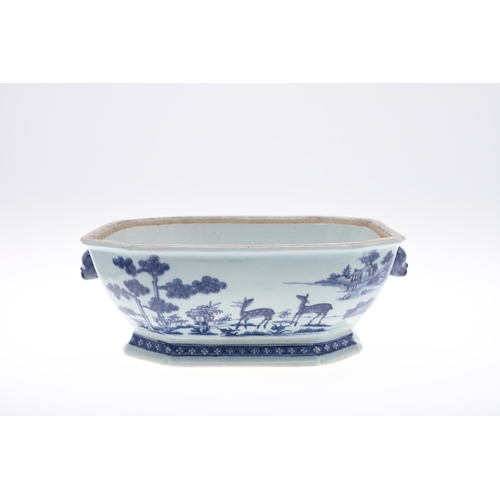 837 - 18THC CHINESE BLUE & WHITE PORCELAIN TUREEN, COVER & MATCHING DISH. Qianlong period (1736-1795), the... 