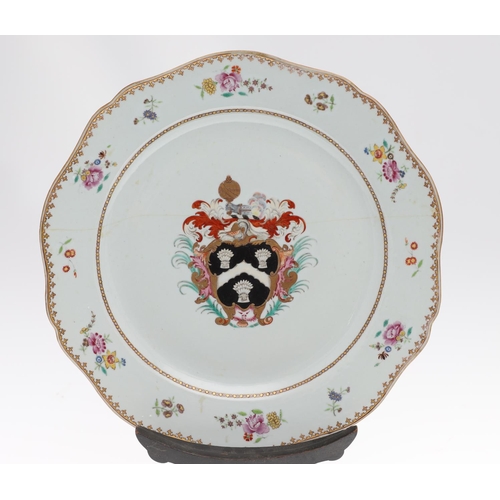 849 - CHINESE KANGXI DISH & ARMORIAL DISH. A Chinese underglaze blue and iron red dish, painted to the cen... 