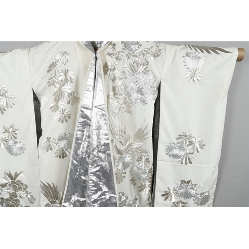 879 - WHITE SILK JAPANESE KIMONO WITH SILVER LINING, KIMONO JACKET & OTHER ITEMS. A 20thc large white silk... 