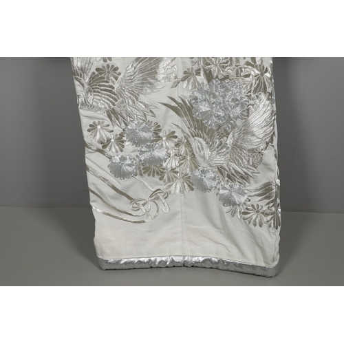 879 - WHITE SILK JAPANESE KIMONO WITH SILVER LINING, KIMONO JACKET & OTHER ITEMS. A 20thc large white silk... 