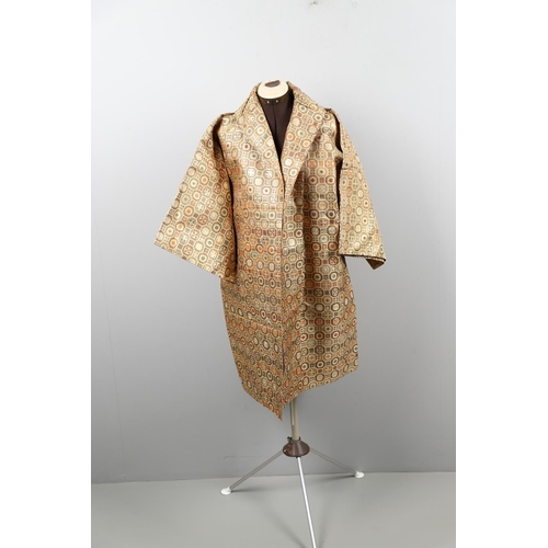 879 - WHITE SILK JAPANESE KIMONO WITH SILVER LINING, KIMONO JACKET & OTHER ITEMS. A 20thc large white silk... 