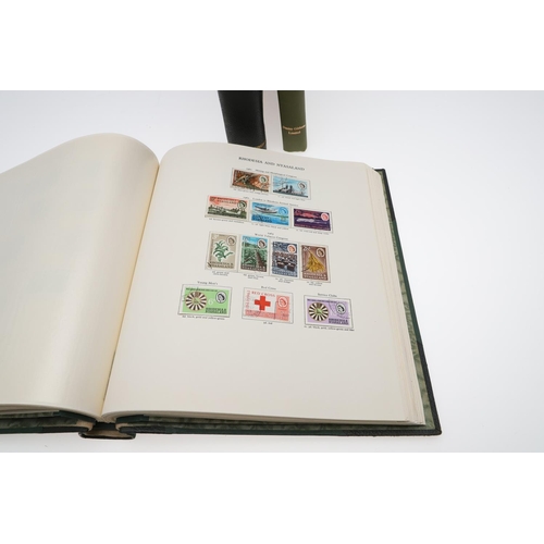 583 - BRITISH COMMONWEALTH STAMP COLLECTION - QE II. A good collection including six New Age stamp albums ... 